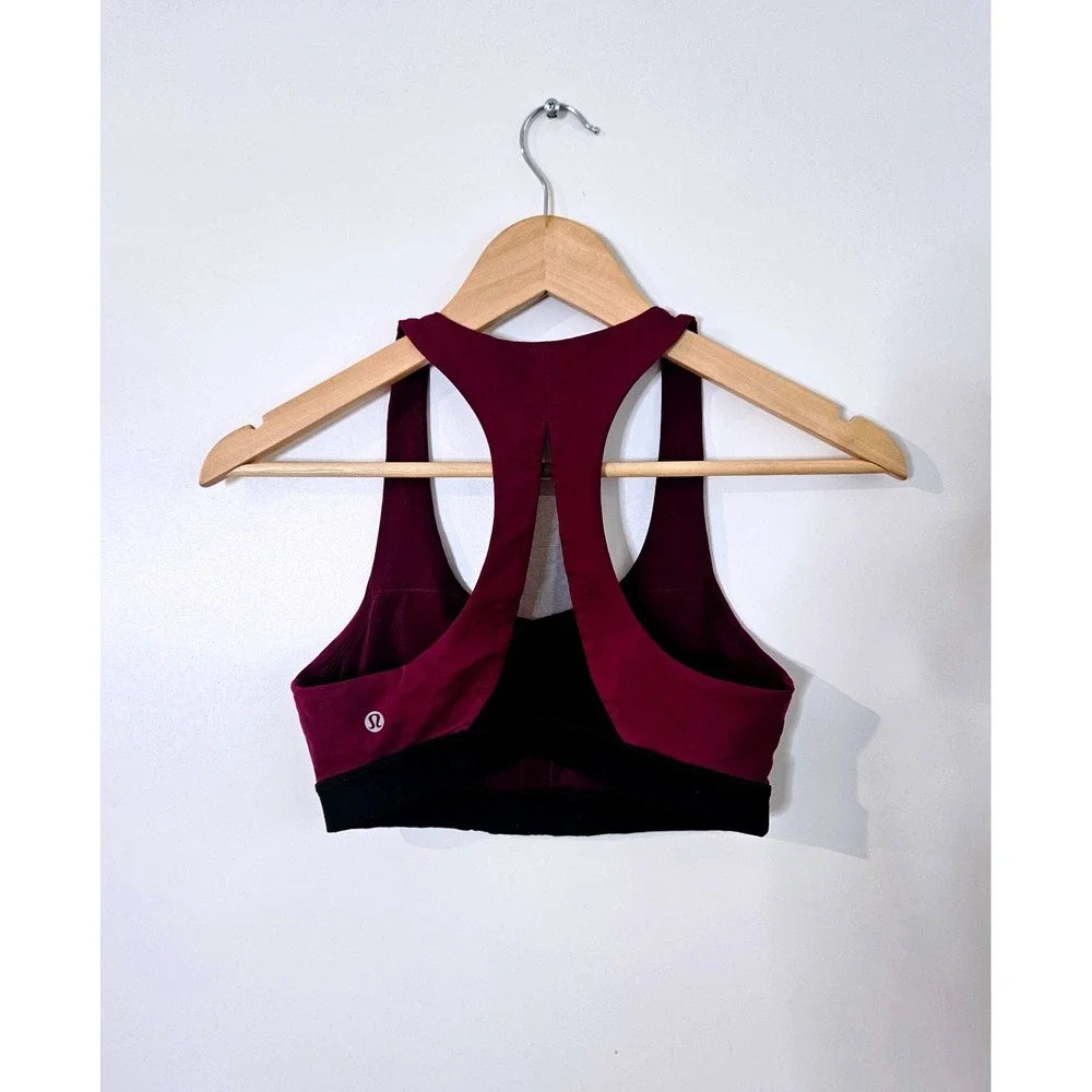 Lululemon Invigorate Bra Size 6‎ Magenta Purple Black Mesh Racerback Training